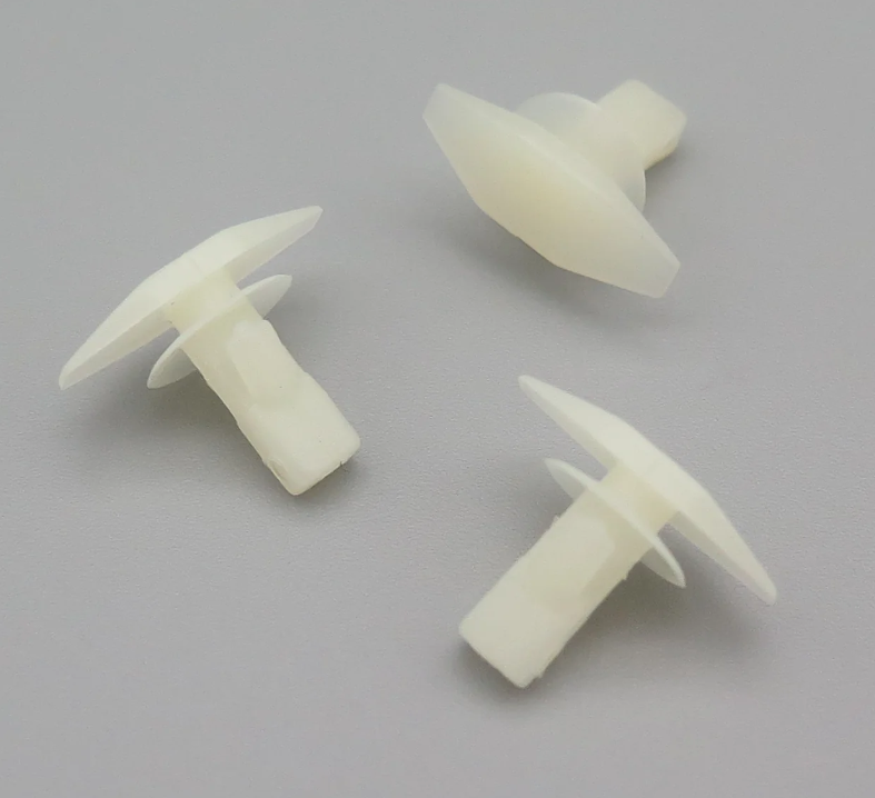 Mazda Weatherstrip Bonnet Weatherseal Clip